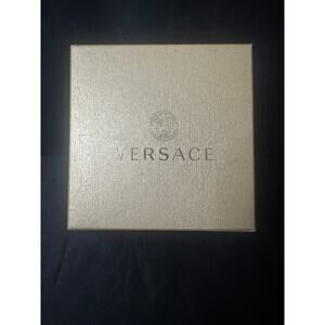 Versace V-Man Swiss Men’s Watch P7QB8D001S009 White Dial, Black Strap, Authentic